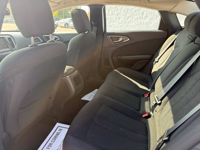 Used 2016 Chrysler 200 Limited w/ Anniversary Edition FWD image 15