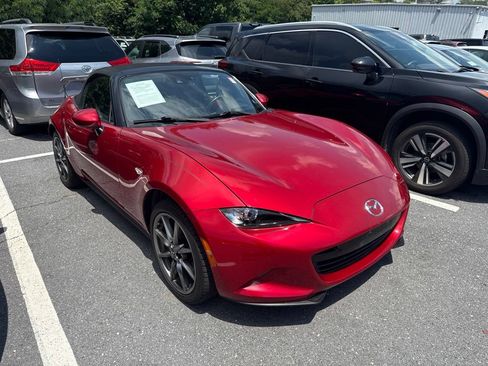 Used 2017 MAZDA MX-5 Miata Grand Touring RWD image 1