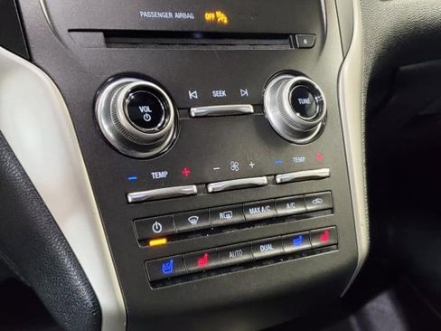 Used 2017 Lincoln MKC Reserve w/ Technology Package image 24