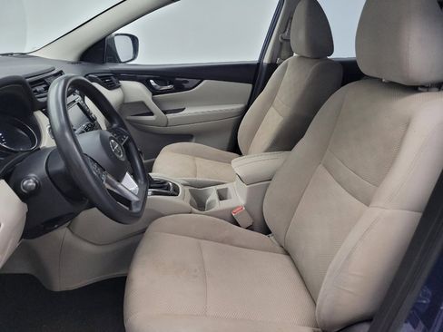 Used 2019 Nissan Rogue Sport SV image 17