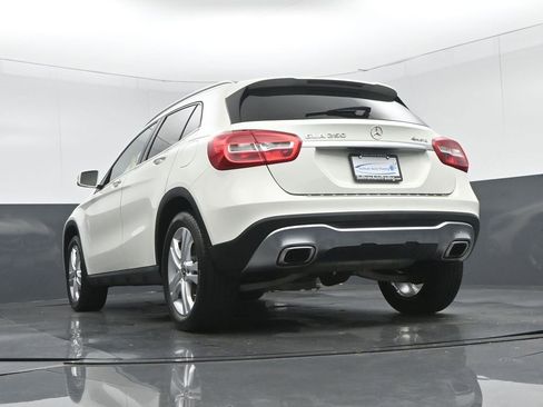 Used 2018 Mercedes-Benz GLA 250 4MATIC image 57