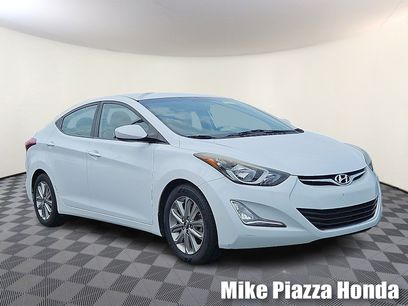 Used 2015 Hyundai Elantra SE w/ Option Group 02