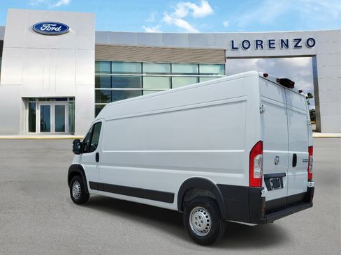 Used 2026 RAM ProMaster 2500 w/ Convenience Group FWD image 7