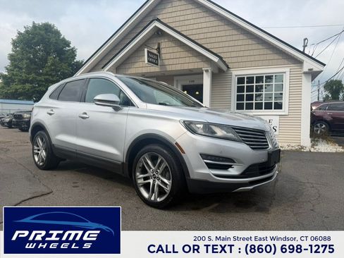 Used 2017 Lincoln MKC Reserve AWD/4WD image 1