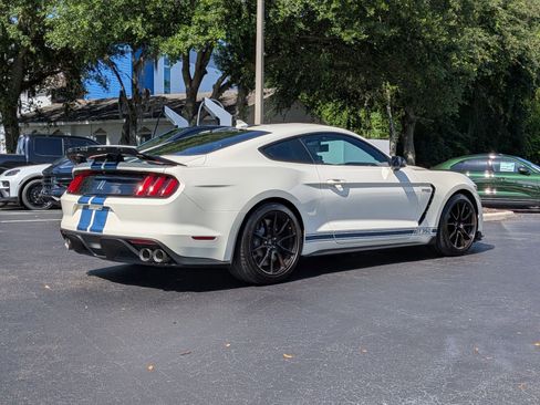 Used 2020 Ford Mustang Shelby GT350 w/ Technology Package RWD image 8