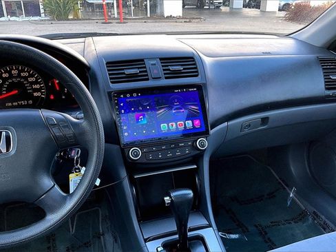 Used 2004 Honda Accord EX image 9