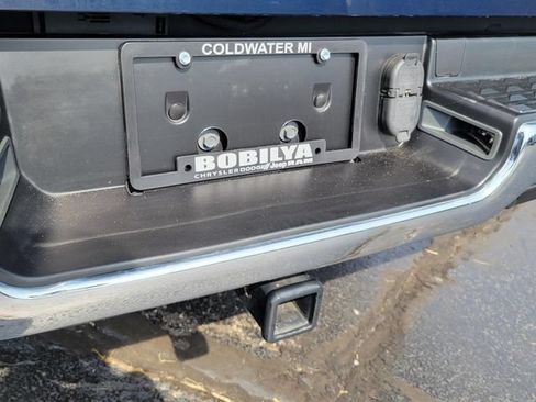 Used 2022 RAM 1500 Big Horn AWD/4WD image 30