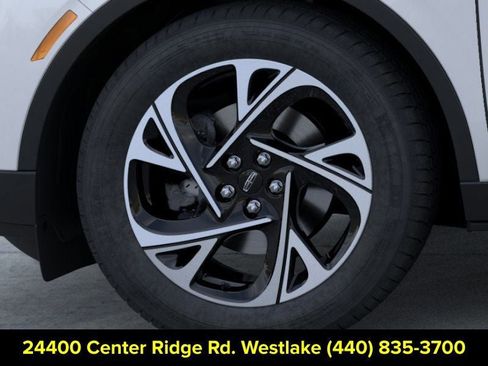New 2026 Lincoln Nautilus Premier AWD/4WD image 19