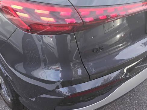 Certified 2025 Audi Q5 Premium Plus w/ Premium Plus image 9