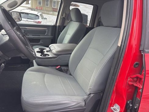 Used 2016 RAM 1500 Classic SLT image 10