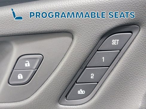 Used 2020 Buick Envision Essence FWD image 26
