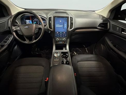 Used 2022 Ford Edge SE w/ Black Appearance Package image 23