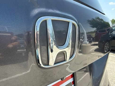 Used 2020 Honda Pilot Touring image 9