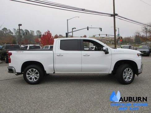Used 2021 Chevrolet Silverado 1500 LTZ w/ LTZ Convenience Package II image 2