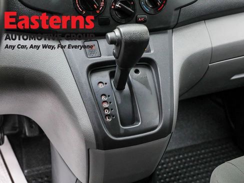 Used 2021 Nissan NV200 S image 13