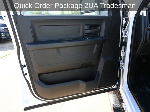 New 2026 RAM 2500 Tradesman w/ Chrome Appearance Group image 9