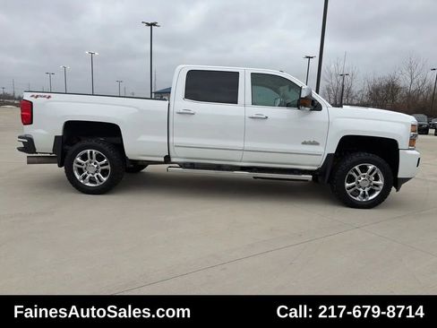 Used 2016 Chevrolet Silverado 2500 High Country w/ Duramax Plus Package image 24
