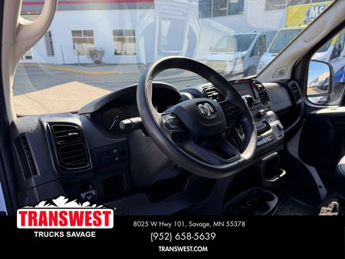 Used 2023 RAM ProMaster 2500 FWD image 4