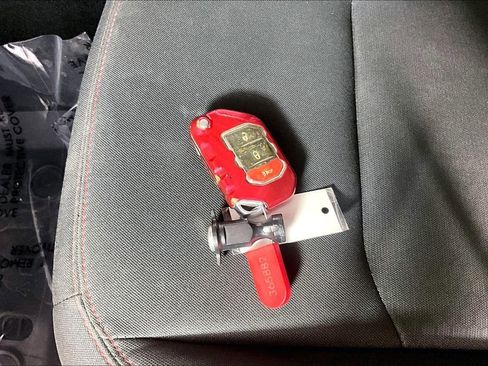 Used 2020 Jeep Gladiator Rubicon image 10