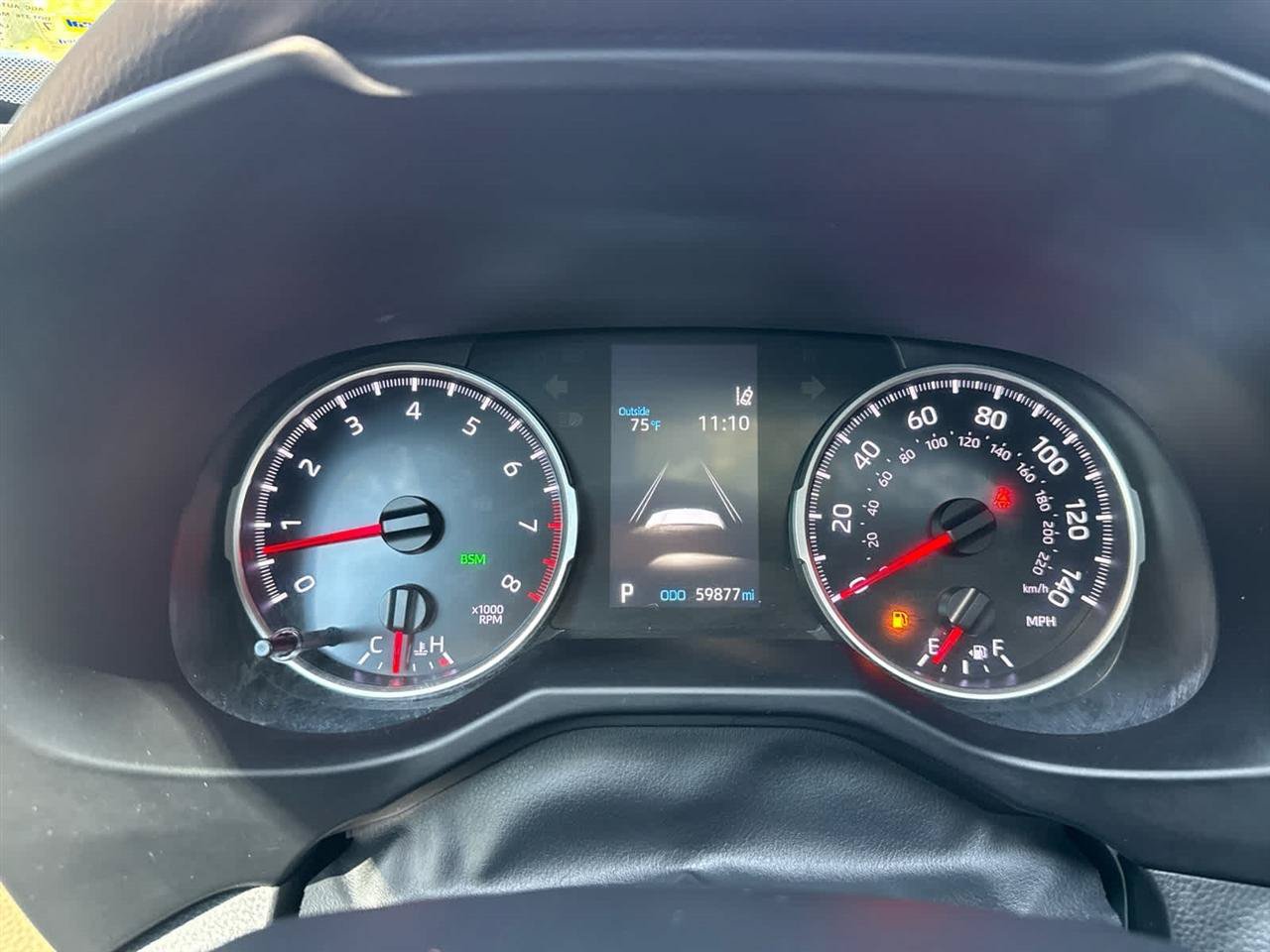 Used 2022 Toyota RAV4 XLE Premium FWD image 27