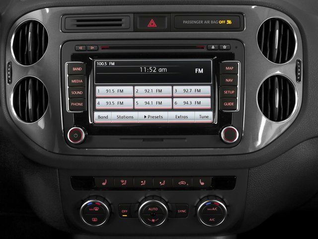 Used 2017 Volkswagen Tiguan Wolfsburg Edition AWD/4WD image 10