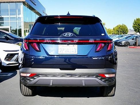Certified 2024 Hyundai Tucson Limited AWD/4WD image 10