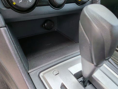 Used 2019 Subaru Impreza 2.0i Premium image 29