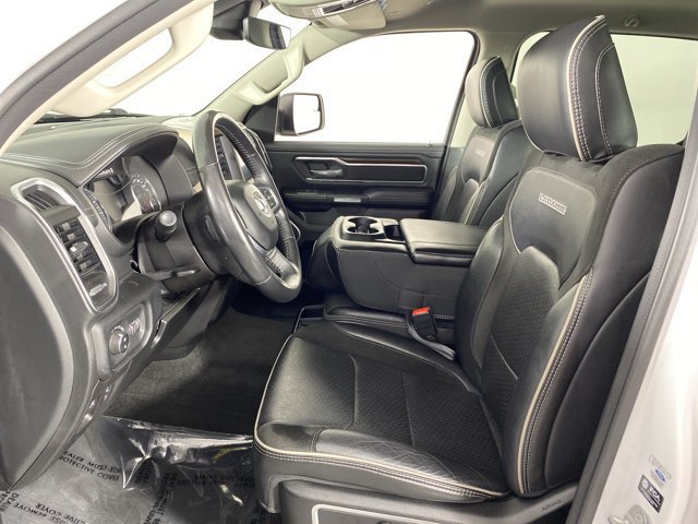 Used 2022 RAM 1500 Laramie AWD/4WD image 16