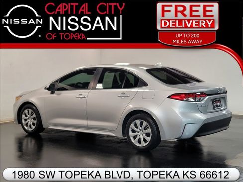 Used 2023 Toyota Corolla LE image 25