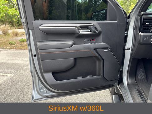 Used 2023 GMC Sierra 1500 AT4 w/ AT4 Premium Package AWD/4WD image 5
