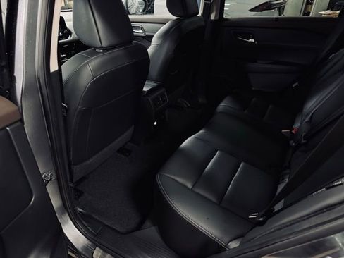 Used 2023 Nissan Rogue SL w/ SL Premium Package image 20