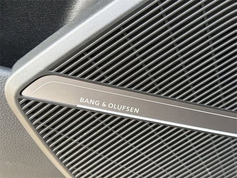 Used 2023 Audi Q5 2.0T Premium Plus image 25