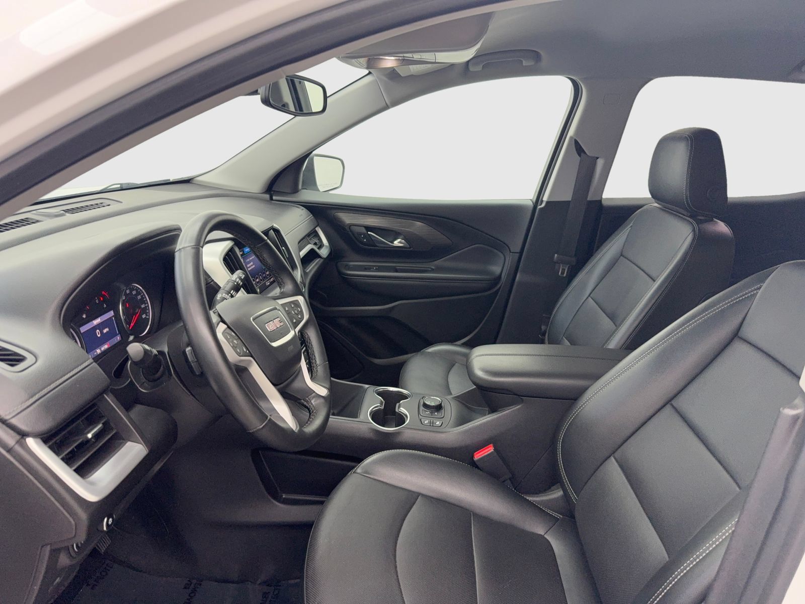 Used 2024 GMC Terrain SLT FWD image 34