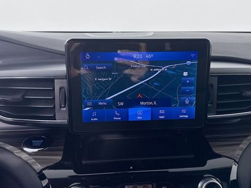 Used 2022 Ford Explorer Limited w/ Equipment Group 301A image 13