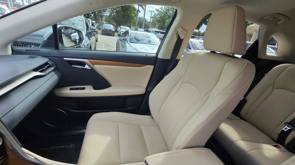 Certified 2022 Lexus RX 350 FWD w/ Premium Package image 26
