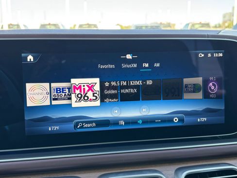 Used 2025 Mercedes-Benz Maybach GLS 600 4MATIC image 23