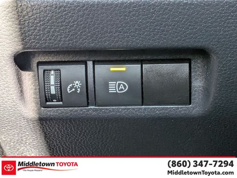 Certified 2025 Toyota RAV4 XLE AWD/4WD image 18