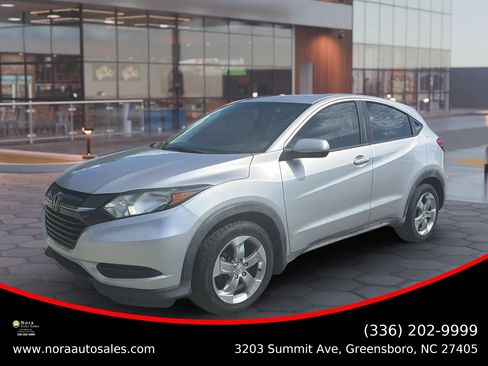 Used 2016 Honda HR-V LX image 1