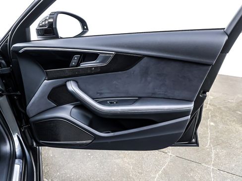 Used 2023 Audi S4 Premium Plus w/ Premium Plus Package image 25