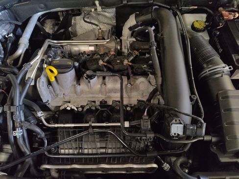 Used 2019 Volkswagen Jetta SE FWD image 30