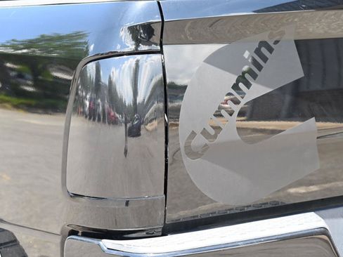 Used 2012 RAM 2500 ST w/ Chrome Appearance Group AWD/4WD image 11