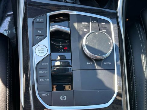 Used 2023 BMW 330i Sedan w/ Driving Assistance Package image 36