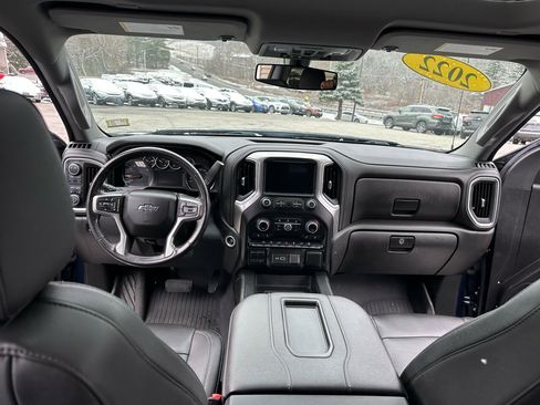 Used 2022 Chevrolet Silverado 1500 LT Trail Boss image 10