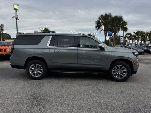 New 2026 Chevrolet Suburban Premier w/ Sun And Tow Package RWD image 10