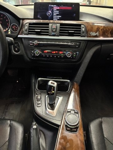 Used 2015 BMW 335i xDrive Sedan AWD/4WD image 27
