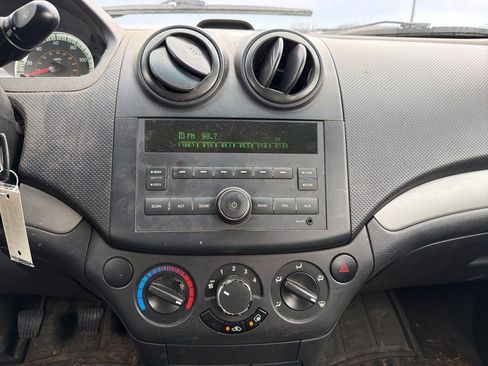 Used 2009 Chevrolet Aveo5 LS image 11