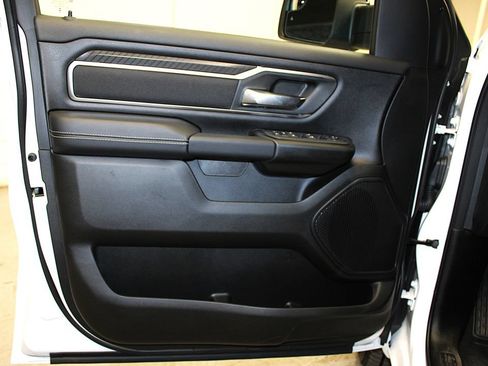New 2026 RAM 1500 4x4 Crew Cab image 28