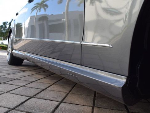 Used 2010 Mercedes-Benz E 350 4MATIC Sedan image 29