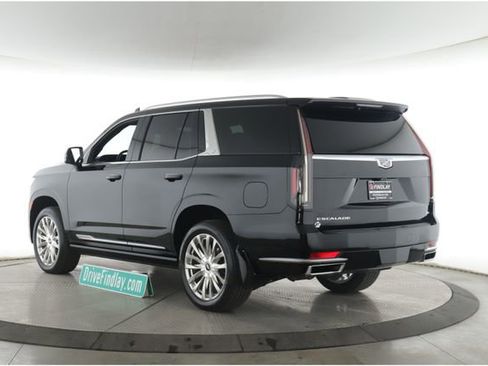Used 2021 Cadillac Escalade Premium Luxury w/ Driver Assist Tech Package AWD/4WD image 8