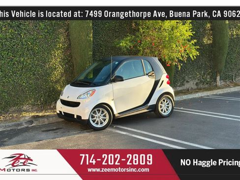 Used 2014 smart fortwo pure image 14